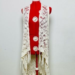 Cream Say What? Knit Long vest- Size L (EUC)